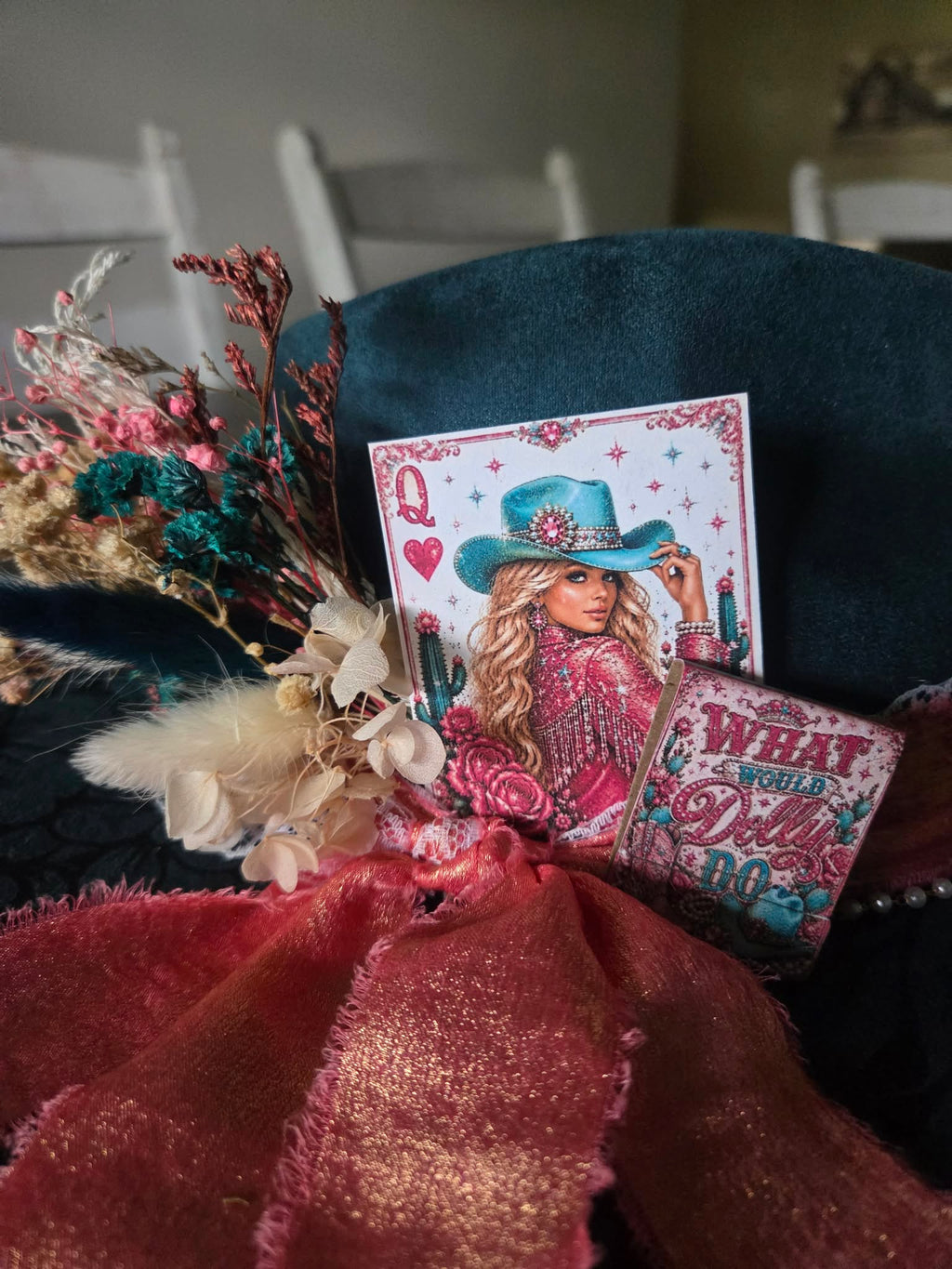 Golden Coral Cowgirl Hat Styling Kit