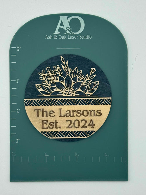 Custom Engraved Wood Magnet: Modern Floral Welcome Sign
